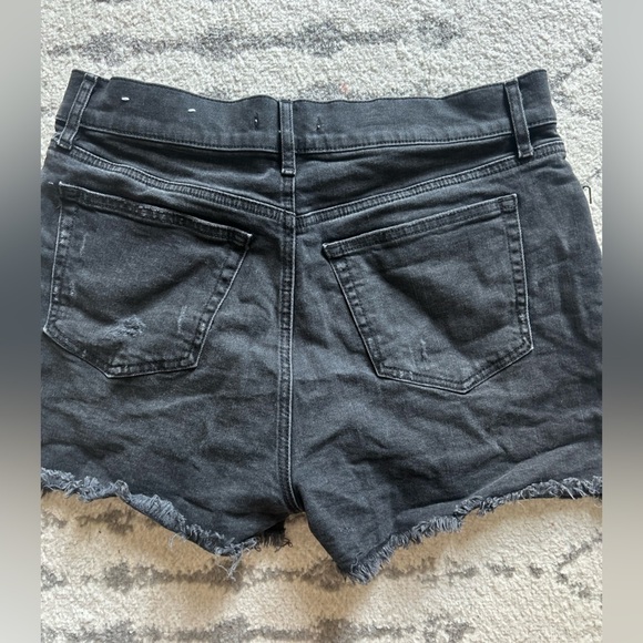 LOFT women’s petite black denim short - Picture 4 of 6